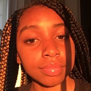 Meet your Posher, Janessa